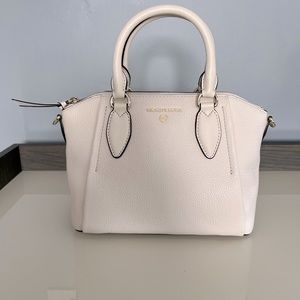 Michael Kors Sienna Medium Messenger Bag NWT